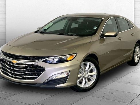 Used 2024 Chevrolet Malibu LT FWD image 12