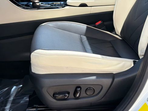 Used 2022 Lexus NX 450h+ AWD w/ Vision Package image 17