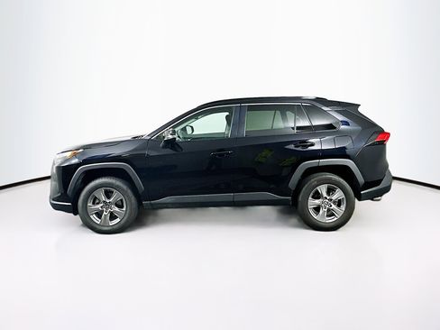 Used 2024 Toyota RAV4 XLE AWD/4WD image 4