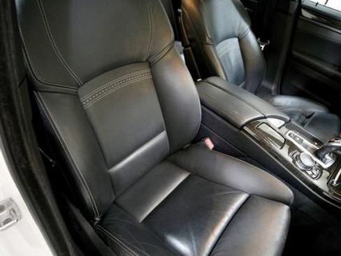 Used 2015 BMW 535d Sedan RWD image 7