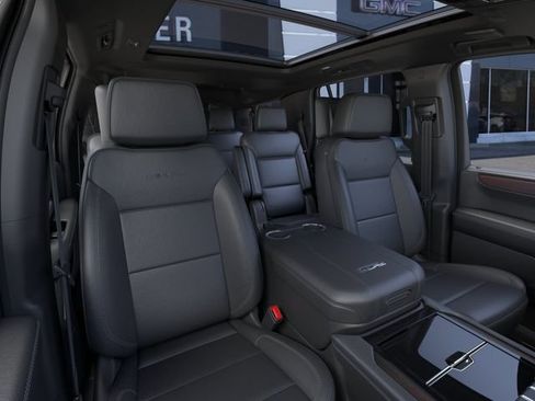 New 2026 GMC Yukon Denali AWD/4WD image 16