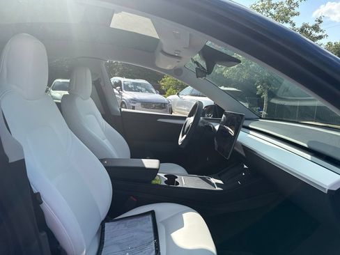 Used 2023 Tesla Model Y Long Range AWD/4WD image 14