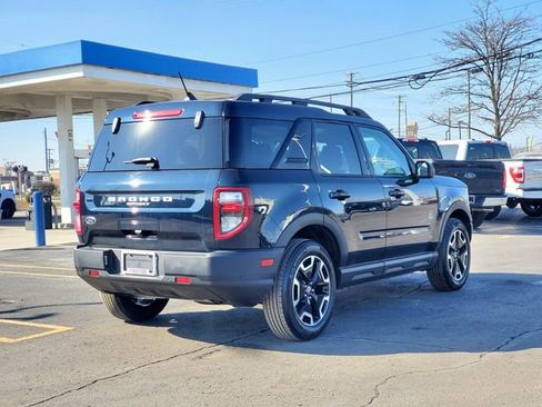 Used 2023 Ford Bronco Sport Outer Banks w/ Tech Package image 2