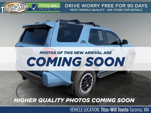Used 2025 Toyota 4Runner TRD Off-Road AWD/4WD image 4