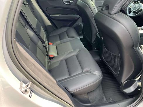 Used 2022 Volvo XC60 B6 Inscription w/ Advanced Package AWD/4WD image 15