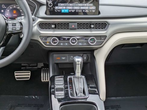 Used 2026 Acura Integra A-Spec FWD image 19