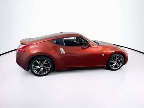 Used 2014 Nissan 370Z Touring w/ Sport Package image 4