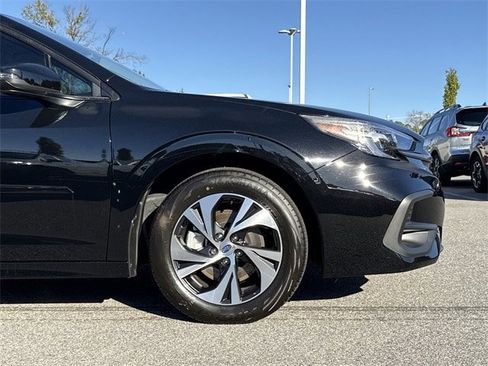 Certified 2025 Subaru Legacy Premium w/ Popular Package #1A image 9