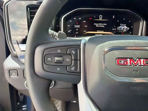 New 2026 GMC Sierra 1500 Elevation w/ Elevation Premium Package AWD/4WD image 30