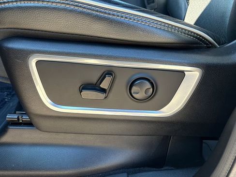 Used 2025 RAM 1500 Laramie image 35