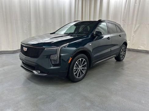 Used 2024 Cadillac XT4 Sport AWD/4WD image 2