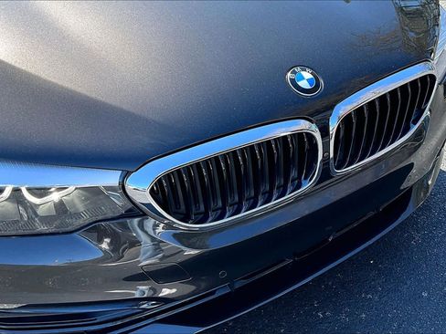 Used 2019 BMW 530i image 29