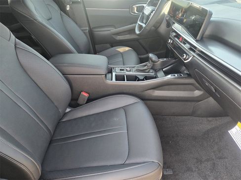 New 2026 Kia Sorento S image 10