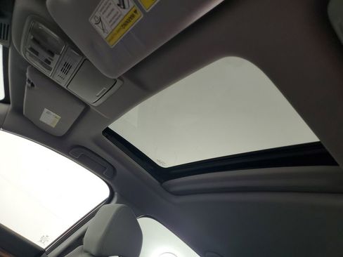 Used 2017 Honda CR-V EX image 30