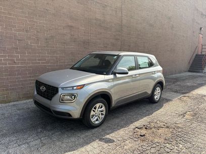 New 2026 Hyundai Venue SE