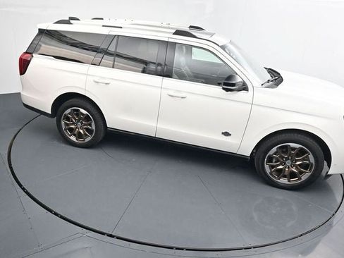 Certified 2025 Ford Expedition King Ranch AWD/4WD image 26