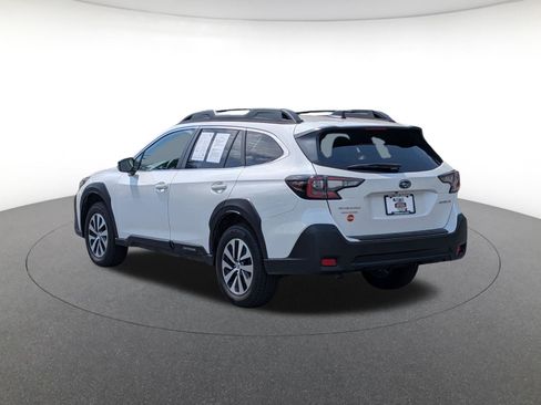 Certified 2024 Subaru Outback Premium AWD/4WD image 5