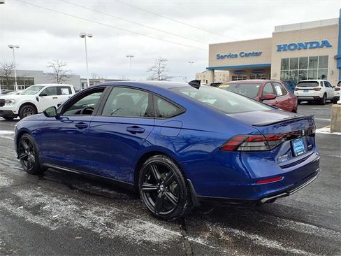 Certified 2025 Honda Accord Sport image 8