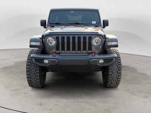 Used 2019 Jeep Wrangler Unlimited Rubicon w/ Cold Weather Group AWD/4WD image 2