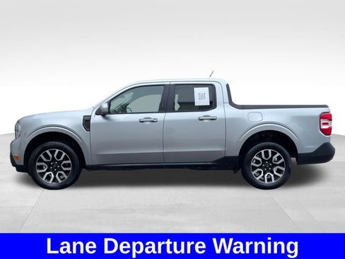 Used 2022 Ford Maverick Lariat w/ Lariat Luxury Package FWD image 2