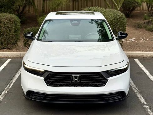 Used 2025 Honda Accord SE image 2