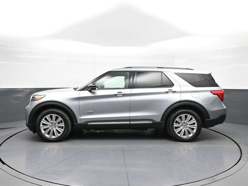 Used 2022 Ford Explorer King Ranch w/ Premium Technology Package AWD/4WD image 9