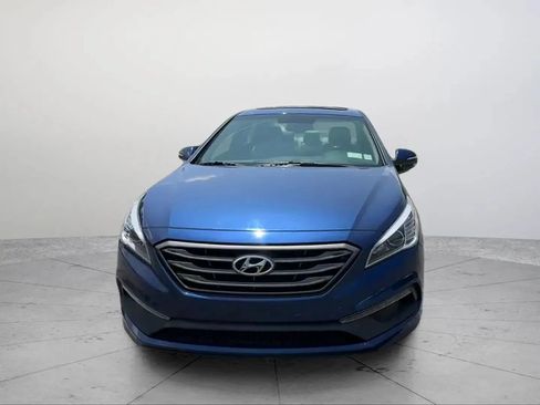 Used 2017 Hyundai Sonata Sport w/ Value Edition Package 02 FWD image 4