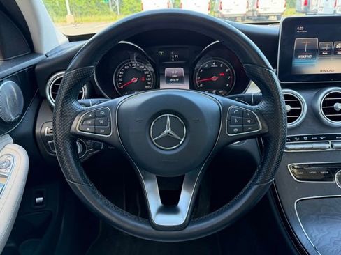 Used 2016 Mercedes-Benz C 300 4MATIC Sedan image 12