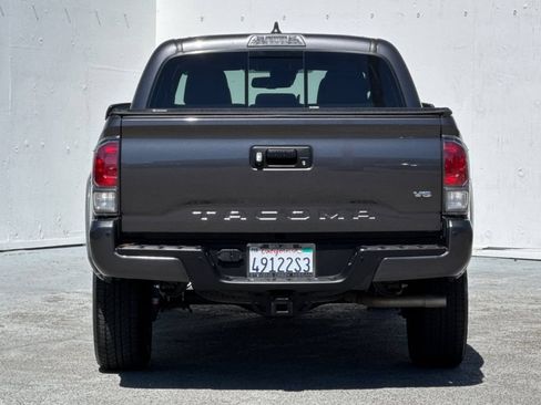 Used 2023 Toyota Tacoma TRD Sport w/ Advanced Technology Package AWD/4WD image 4