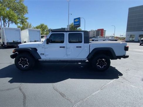 Used 2020 Jeep Gladiator Sport w/ Quick Order Package 24S image 5