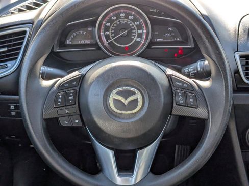 Used 2016 MAZDA MAZDA3 i Sport w/ Preferred Equipment Package image 33