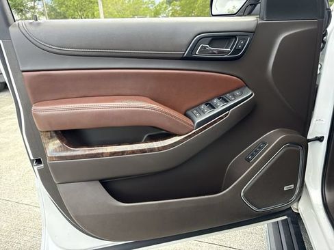 Used 2017 Chevrolet Tahoe Premier RWD image 13