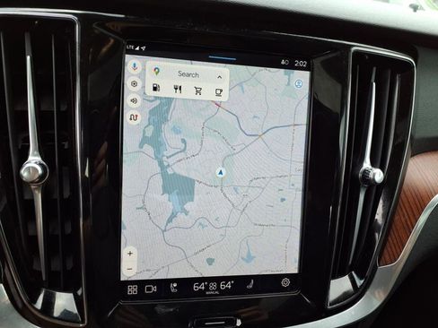 Certified 2025 Volvo S60 B5 Plus image 20