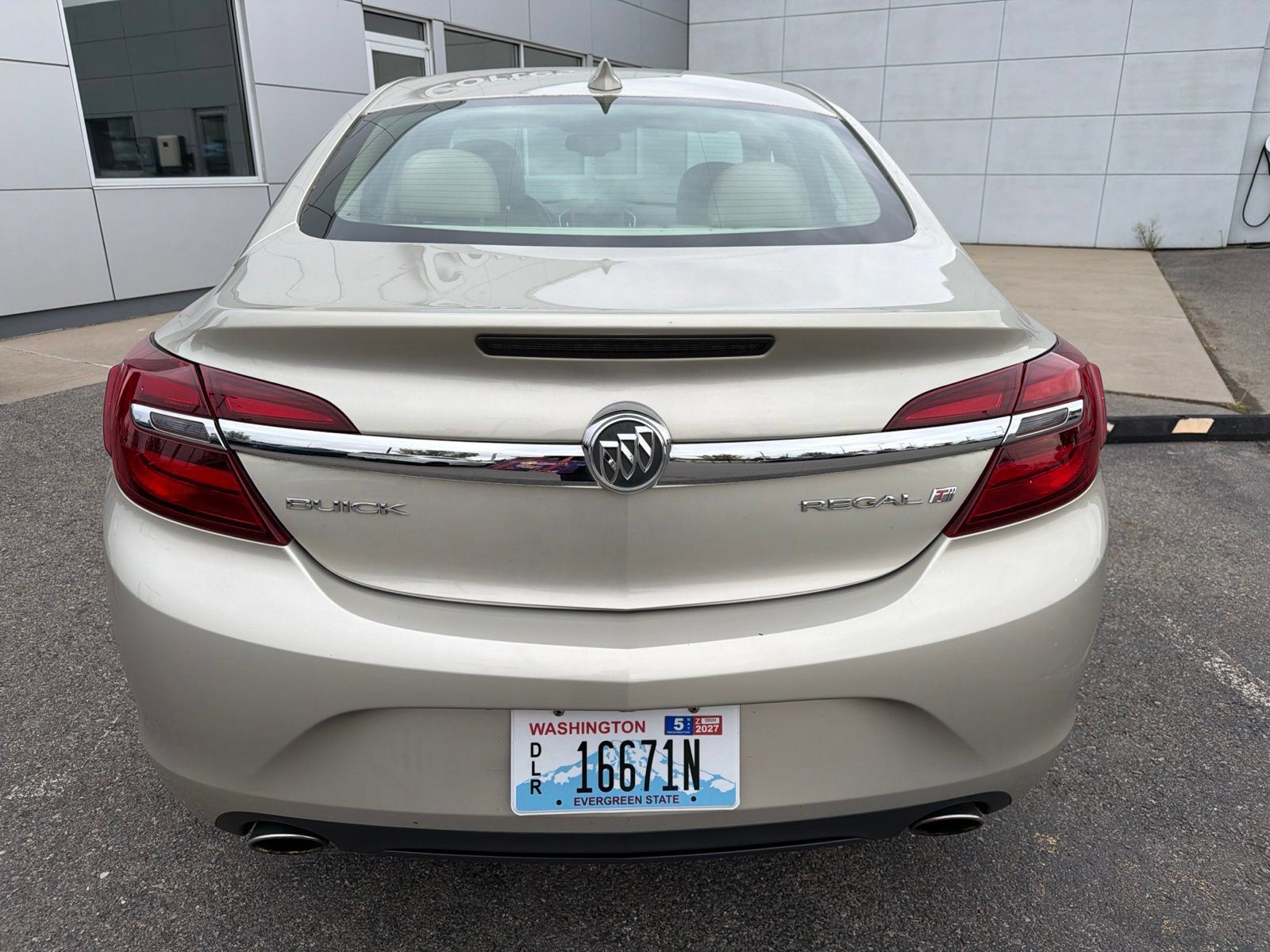 Used 2015 Buick Regal FWD image 6