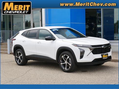 Certified 2024 Chevrolet Trax RS w/ Driver Confidence Package FWD image 1