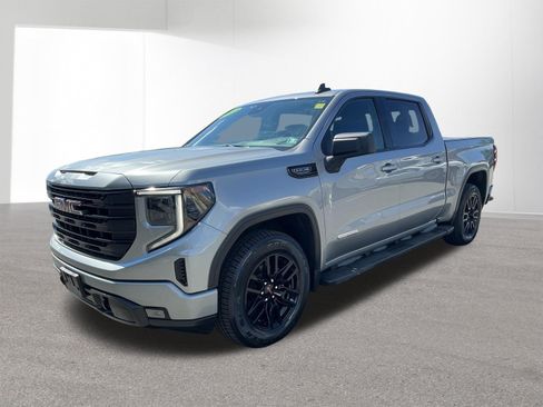 Used 2023 GMC Sierra 1500 Elevation w/ X31 Off-Road Package AWD/4WD image 10