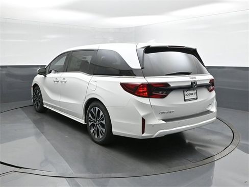 New 2025 Honda Odyssey Elite image 5