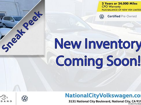 Certified 2023 Volkswagen Taos SE w/ Black Wheel Package image 1