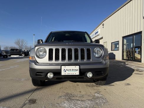 Used 2014 Jeep Patriot Latitude image 22