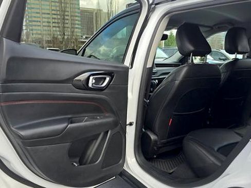 Used 2022 Jeep Compass Trailhawk image 15