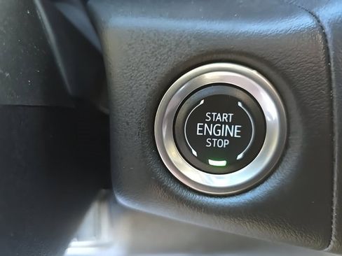 Used 2024 Chevrolet Tahoe Premier w/ Premium Package image 39