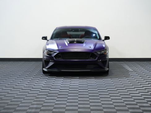 Used 2018 Ford Mustang GT Premium w/ GT Performance Package RWD image 4