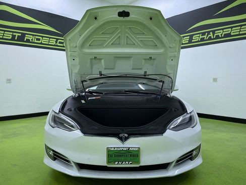 Used 2017 Tesla Model S 75D image 4