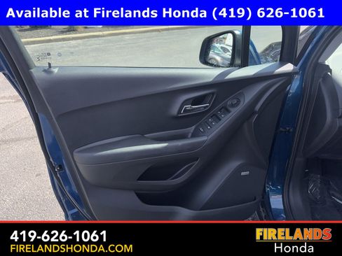 Used 2020 Chevrolet Trax Premier image 10