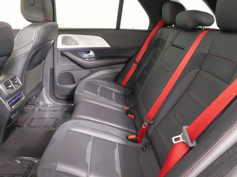 Used 2023 Mercedes-Benz GLE 53 AMG 4MATIC image 34