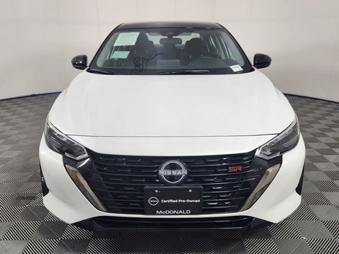 Certified 2025 Nissan Sentra SR FWD image 8