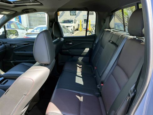 Certified 2023 Honda Ridgeline Black Edition image 10
