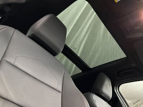 Used 2023 BMW X1 xDrive28i w/ Convenience Package image 17