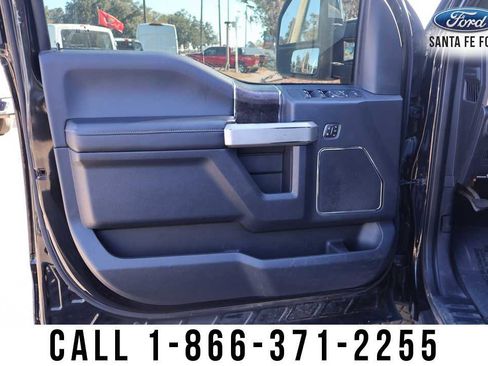 Used 2022 Ford F250 Lariat w/ Lariat Ultimate Package image 11