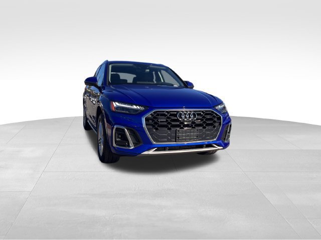 Used 2023 Audi Q5 e Prestige AWD/4WD image 7